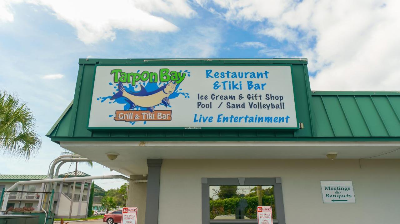 Waterfront Room, Heated Pool, Tiki Bar & Grill South Bradenton ภายนอก รูปภาพ