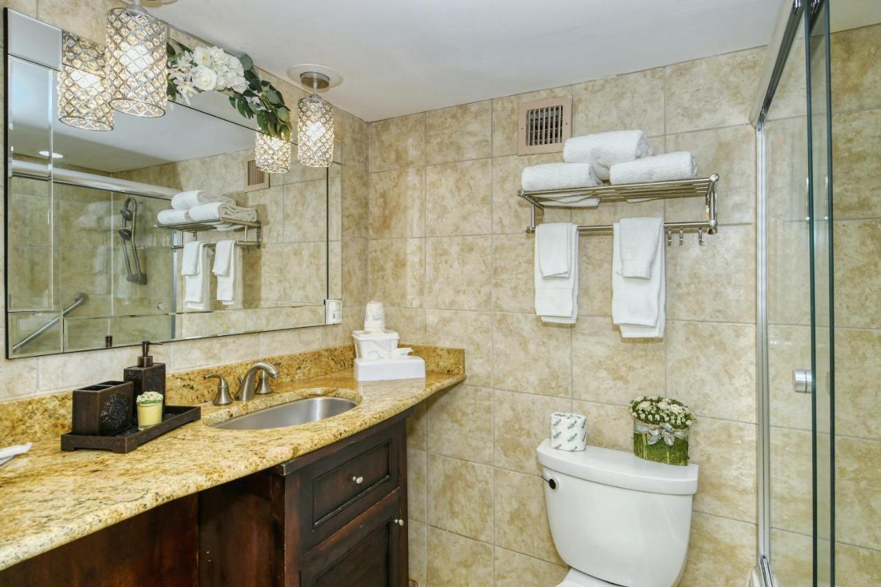 Waterfront Room, Heated Pool, Tiki Bar & Grill South Bradenton ภายนอก รูปภาพ