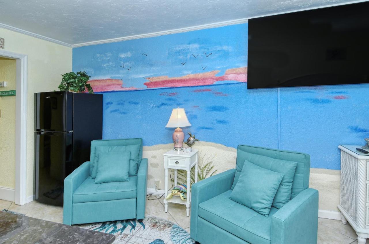 Waterfront Room, Heated Pool, Tiki Bar & Grill South Bradenton ภายนอก รูปภาพ